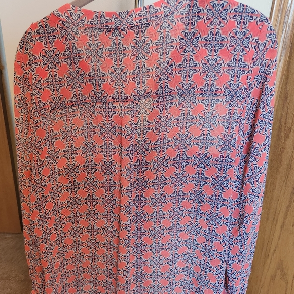 Top - Picture 4 of 4